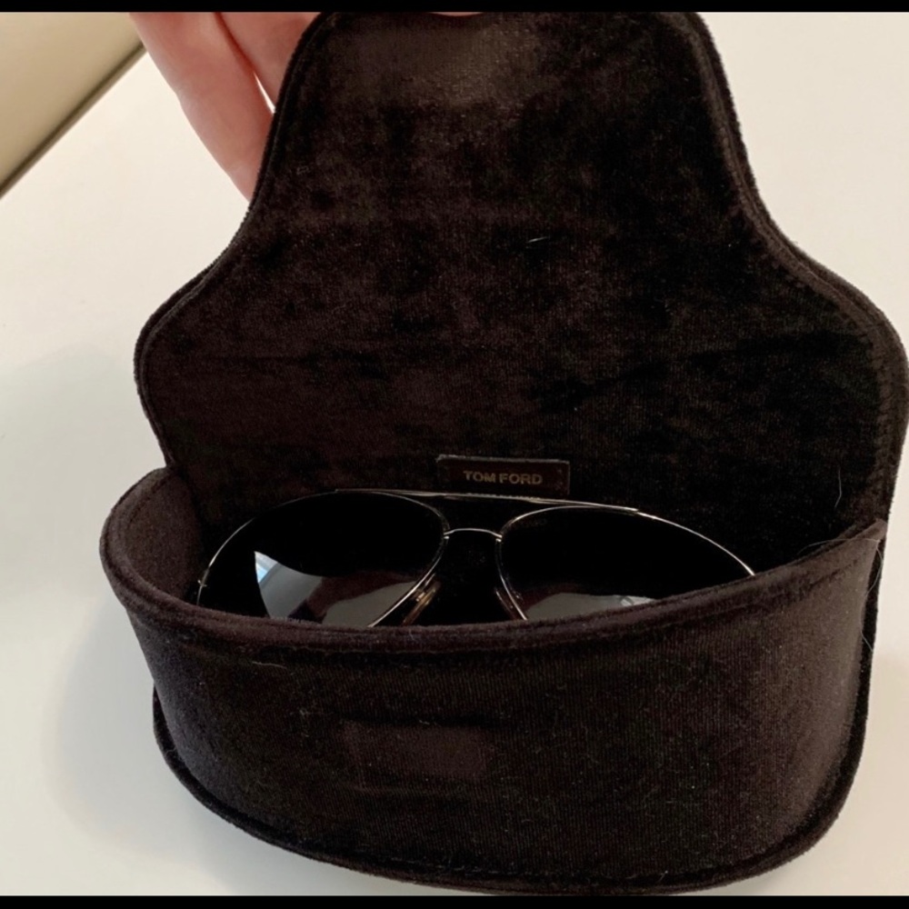 TOM FORD SUNGLASSES - Picture 5 of 6